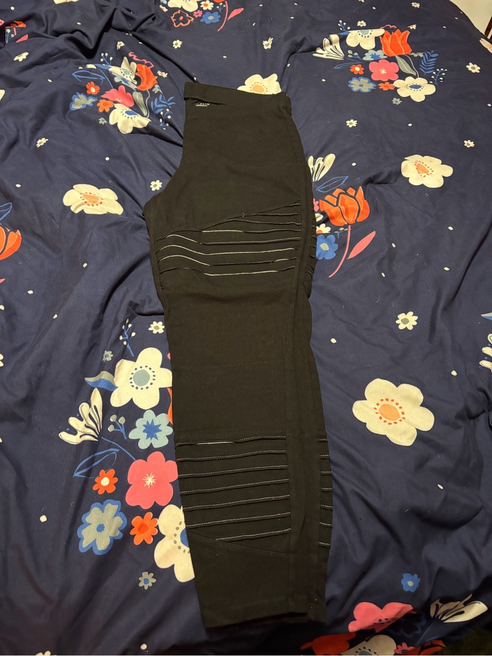 NWOT torrid Black and white moto Leggings
